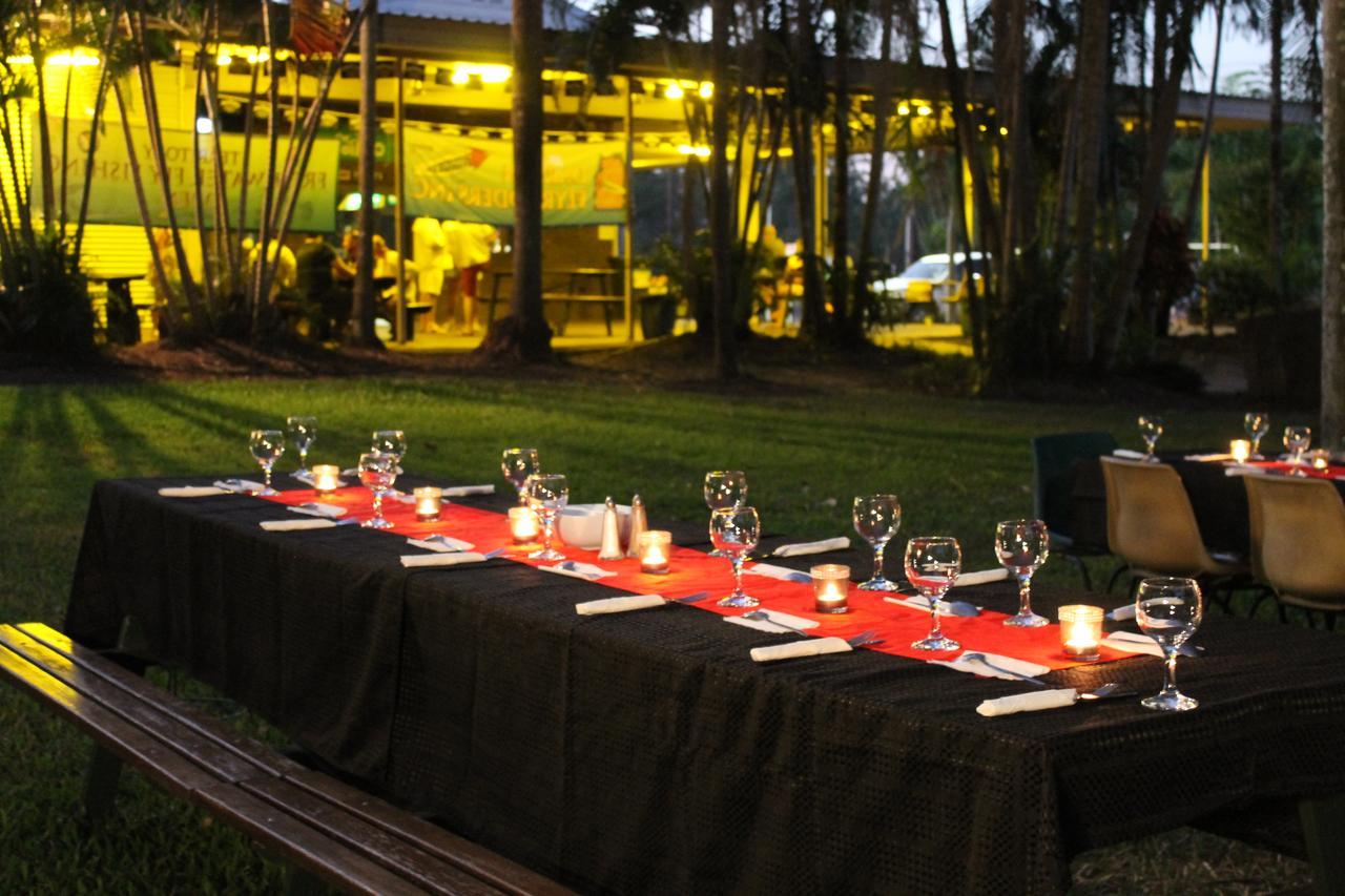 Corroboree Park Tavern 3*